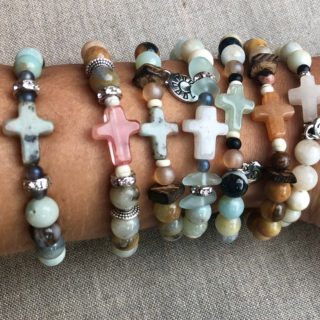 https://www.carpentersplace.org/wp-content/uploads/2018/08/steps-to-success-bracelet-320x320.jpeg