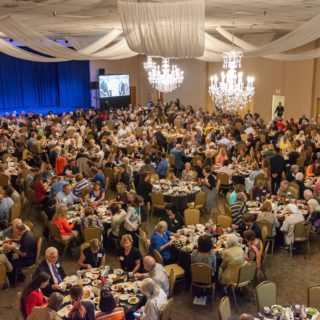 https://www.carpentersplace.org/wp-content/uploads/2019/08/2019-CS-luncheon-15-320x320.jpg